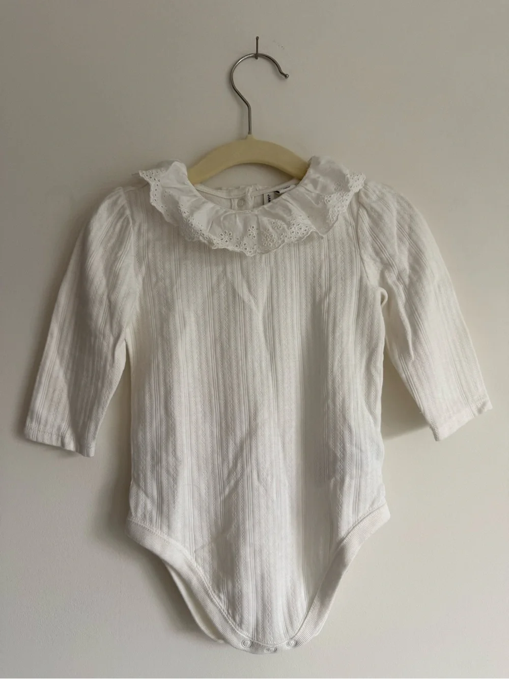 6-12m Janie and Jack White Eyelet Ruffle Collar Pointelle Cotton One-Piece